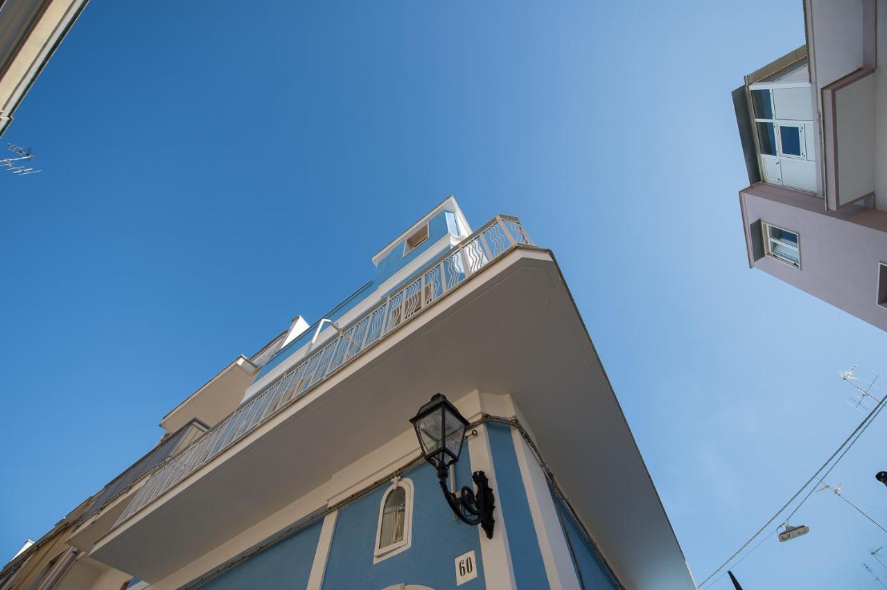 Ai Cappuccini Guest House ノイカッタロ エクステリア 写真